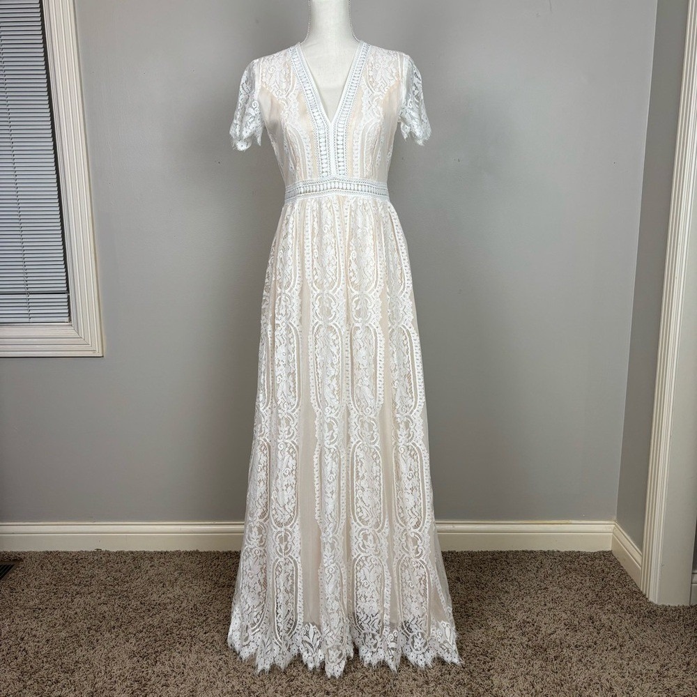 Aakaa Fill Your‎ Heart Lace Maxi Dress Small White Cream Underlay Wedding Bridal